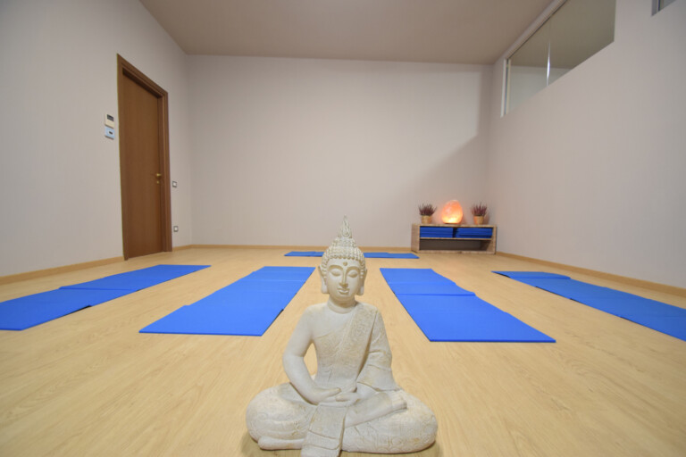 Centro Olistico La Via della Luce Centro Olistico La Via della Luce