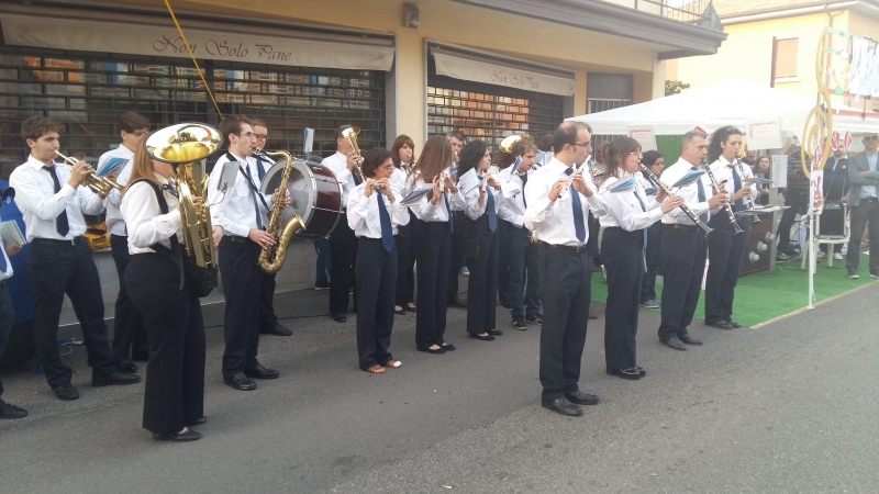 2015 - Festa Cabiate - sfilata Banda Santa Cecilia